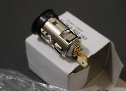 MINI BMW F56 F54 F55 ACCESSORY POWER OUTLET CIGARETTE LIGHTER CENTER CONSOLE NEW